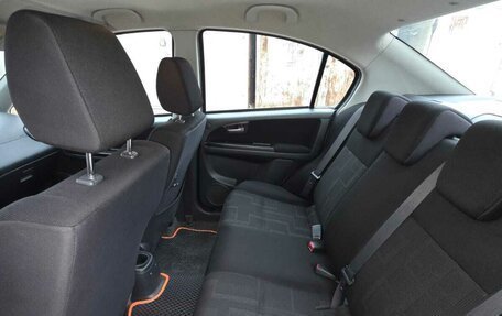 Suzuki SX4 II рестайлинг, 2010 год, 850 000 рублей, 10 фотография