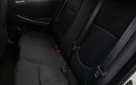 Hyundai Solaris II рестайлинг, 2015 год, 1 319 000 рублей, 20 фотография