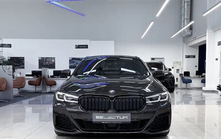 BMW 5 серия, 2021 год, 5 550 000 рублей, 2 фотография