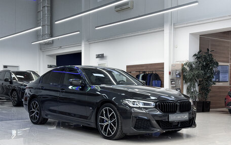 BMW 5 серия, 2021 год, 5 550 000 рублей, 3 фотография