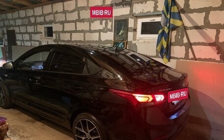 Hyundai Solaris II рестайлинг, 2019 год, 1 400 000 рублей, 4 фотография