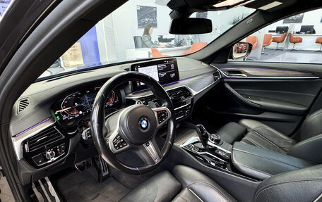 BMW 5 серия, 2021 год, 5 550 000 рублей, 12 фотография