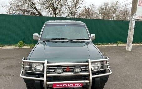 Mitsubishi Pajero III рестайлинг, 1993 год, 310 000 рублей, 1 фотография