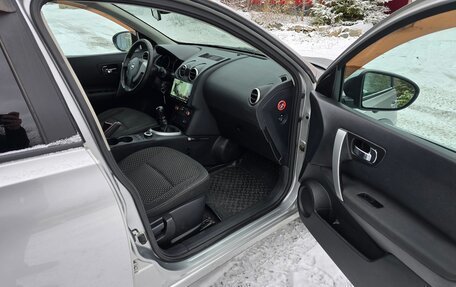 Nissan Qashqai, 2008 год, 800 000 рублей, 11 фотография