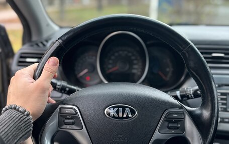 KIA Rio III рестайлинг, 2015 год, 865 000 рублей, 20 фотография