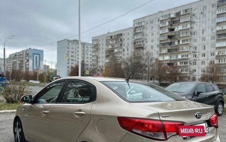 KIA Rio III рестайлинг, 2015 год, 865 000 рублей, 5 фотография