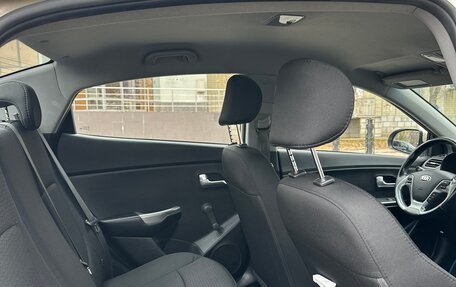 KIA Rio III рестайлинг, 2015 год, 865 000 рублей, 26 фотография