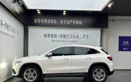 Mercedes-Benz GLA, 2021 год, 1 970 000 рублей, 3 фотография