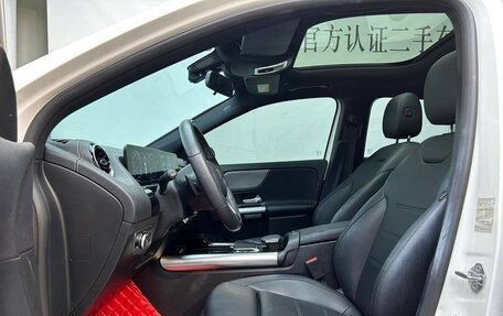 Mercedes-Benz GLA, 2021 год, 1 970 000 рублей, 14 фотография