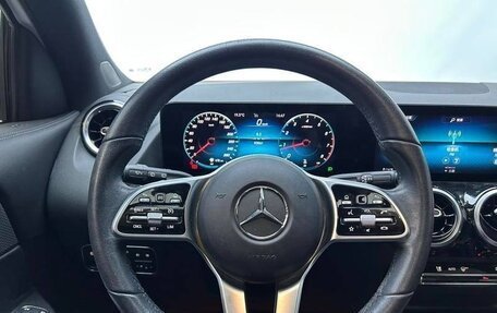 Mercedes-Benz GLA, 2021 год, 1 970 000 рублей, 12 фотография