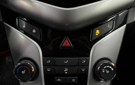 Chevrolet Cruze II, 2012 год, 649 888 рублей, 12 фотография