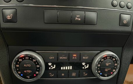 Mercedes-Benz GLK-Класс, 2009 год, 1 399 000 рублей, 26 фотография