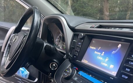 Toyota RAV4, 2017 год, 2 500 000 рублей, 12 фотография