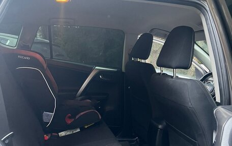 Toyota RAV4, 2017 год, 2 500 000 рублей, 11 фотография