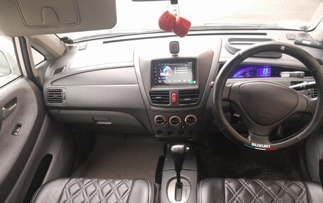 Suzuki Aerio, 2003 год, 250 000 рублей, 24 фотография