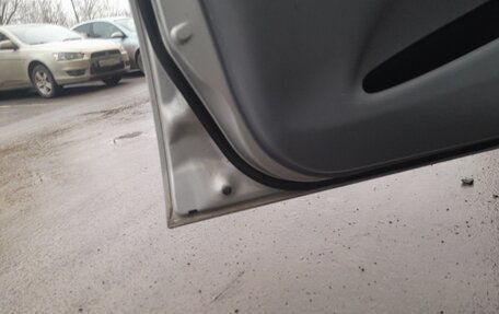 Suzuki Aerio, 2003 год, 250 000 рублей, 26 фотография