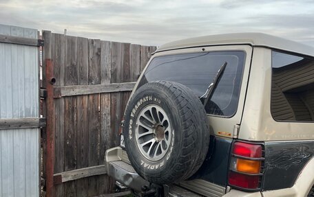 Mitsubishi Pajero III рестайлинг, 1992 год, 700 000 рублей, 4 фотография