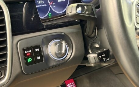 Porsche Cayenne III, 2019 год, 8 800 000 рублей, 26 фотография