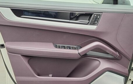 Porsche Cayenne III, 2025 год, 20 580 000 рублей, 11 фотография