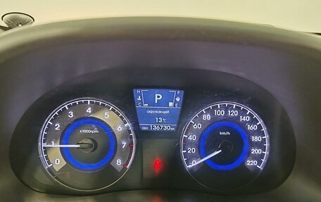 Hyundai Solaris II рестайлинг, 2012 год, 799 000 рублей, 13 фотография