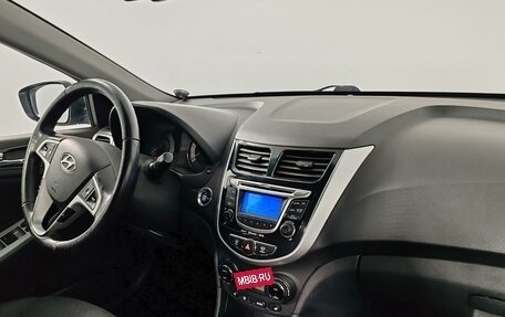 Hyundai Solaris II рестайлинг, 2012 год, 799 000 рублей, 11 фотография