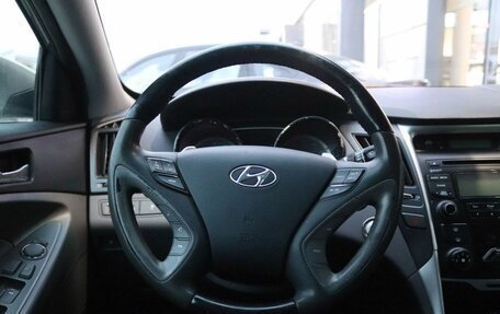 Hyundai Sonata VI, 2011 год, 1 139 000 рублей, 15 фотография