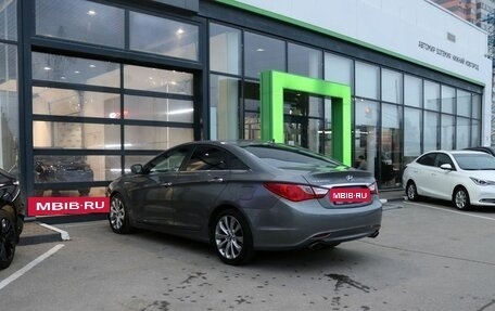 Hyundai Sonata VI, 2011 год, 1 139 000 рублей, 3 фотография
