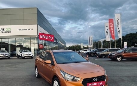 Hyundai Solaris II рестайлинг, 2017 год, 930 000 рублей, 2 фотография