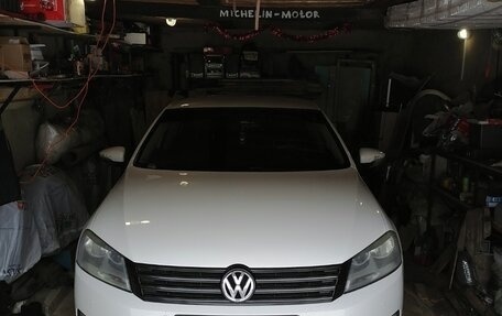 Volkswagen Passat B7, 2012 год, 850 000 рублей, 1 фотография