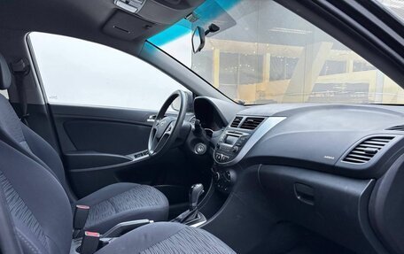 Hyundai Solaris II рестайлинг, 2015 год, 949 000 рублей, 13 фотография