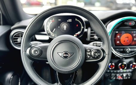 MINI Hatch, 2021 год, 2 350 000 рублей, 16 фотография