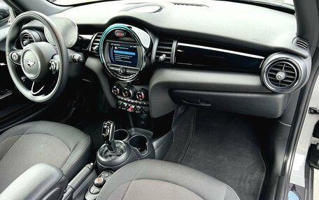 MINI Hatch, 2021 год, 2 350 000 рублей, 14 фотография