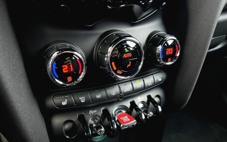 MINI Hatch, 2021 год, 2 350 000 рублей, 24 фотография