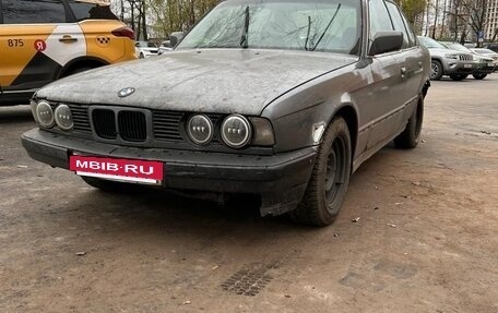 BMW 5 серия, 1989 год, 99 000 рублей, 2 фотография
