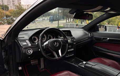 Mercedes-Benz E-Класс, 2015 год, 1 350 000 рублей, 10 фотография