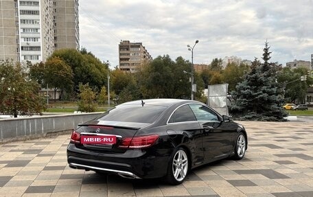 Mercedes-Benz E-Класс, 2015 год, 1 350 000 рублей, 5 фотография