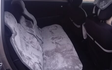 Toyota Wish II, 2005 год, 700 000 рублей, 3 фотография