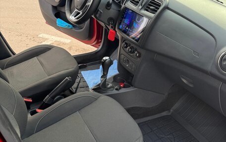 Renault Sandero II рестайлинг, 2018 год, 1 360 000 рублей, 8 фотография