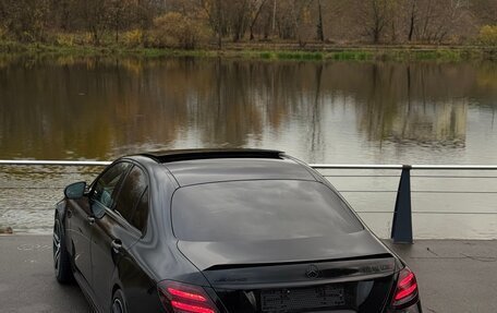 Mercedes-Benz E-Класс AMG, 2018 год, 6 500 000 рублей, 9 фотография