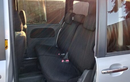 Toyota Sienta I, 2011 год, 990 000 рублей, 14 фотография