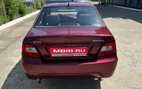 Daewoo Nexia I рестайлинг, 2010 год, 330 000 рублей, 3 фотография