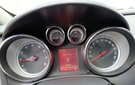 Opel Astra J, 2013 год, 830 000 рублей, 20 фотография