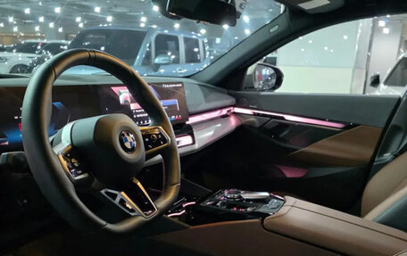 BMW 5 серия, 2024 год, 6 540 000 рублей, 5 фотография