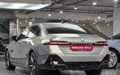 BMW 5 серия, 2024 год, 6 540 000 рублей, 4 фотография