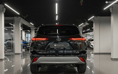 Toyota Highlander, 2025 год, 6 200 000 рублей, 6 фотография