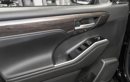 Toyota Highlander, 2025 год, 6 200 000 рублей, 15 фотография