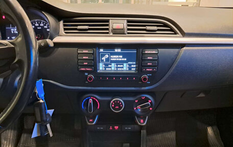KIA Rio IV, 2018 год, 1 369 500 рублей, 15 фотография