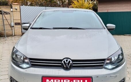 Volkswagen Polo VI (EU Market), 2014 год, 800 000 рублей, 3 фотография