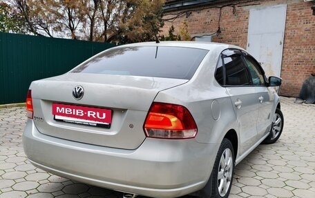 Volkswagen Polo VI (EU Market), 2014 год, 800 000 рублей, 2 фотография