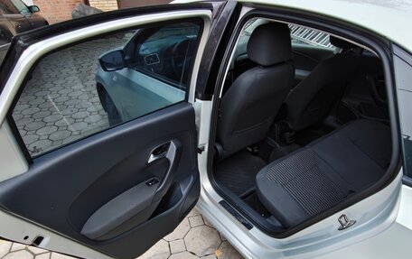 Volkswagen Polo VI (EU Market), 2014 год, 800 000 рублей, 17 фотография